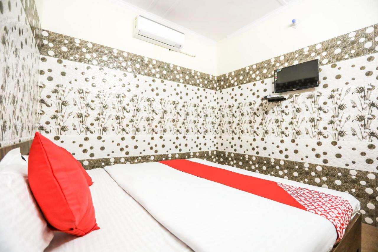 Oyo 71693 Starlight Hotel Gangānagar Exterior foto
